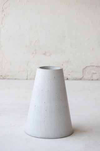 Concrete dining table base - betono.lt